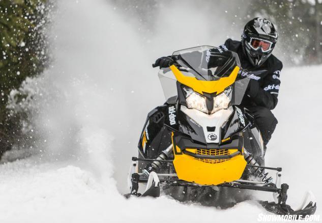 2016 Ski-Doo MXZ Blizzard Action