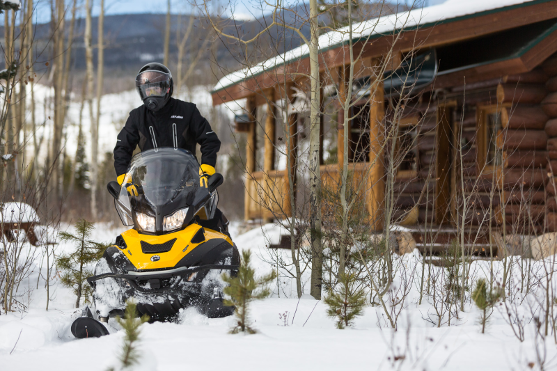 Ski doo skandic 900 ace. Skandic SWT 900. Снегоход Ski Doo Skandic SWT 900 Ace. BRP Skandic 900 Ace. Ski-Doo Skandic SWT 900 Ace.